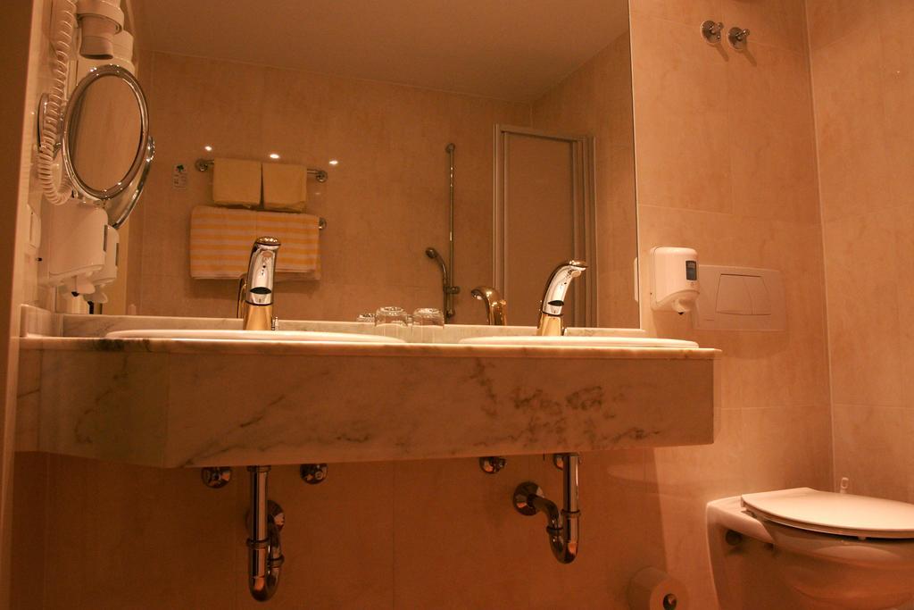 Landhotel Hallnberg Walpertskirchen Habitación foto